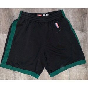 Nike Team Boston Celtics 63 Heavy Warm Up Basketball Shorts Vintage 90s Mens XL